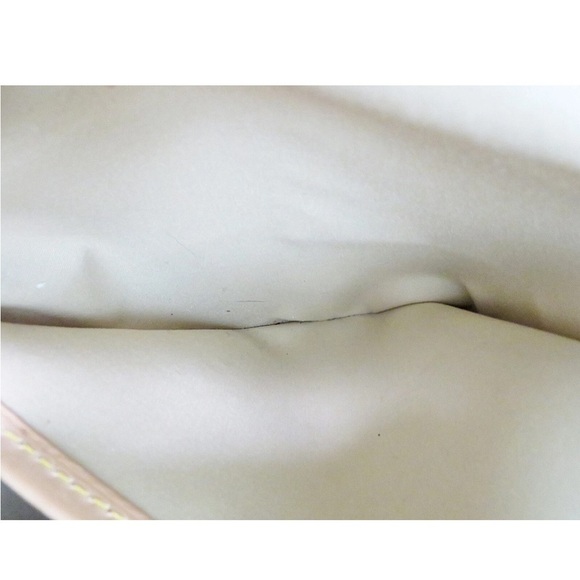 Louis Vuitton White and Tan Checkered Tote - Picture 12 of 16